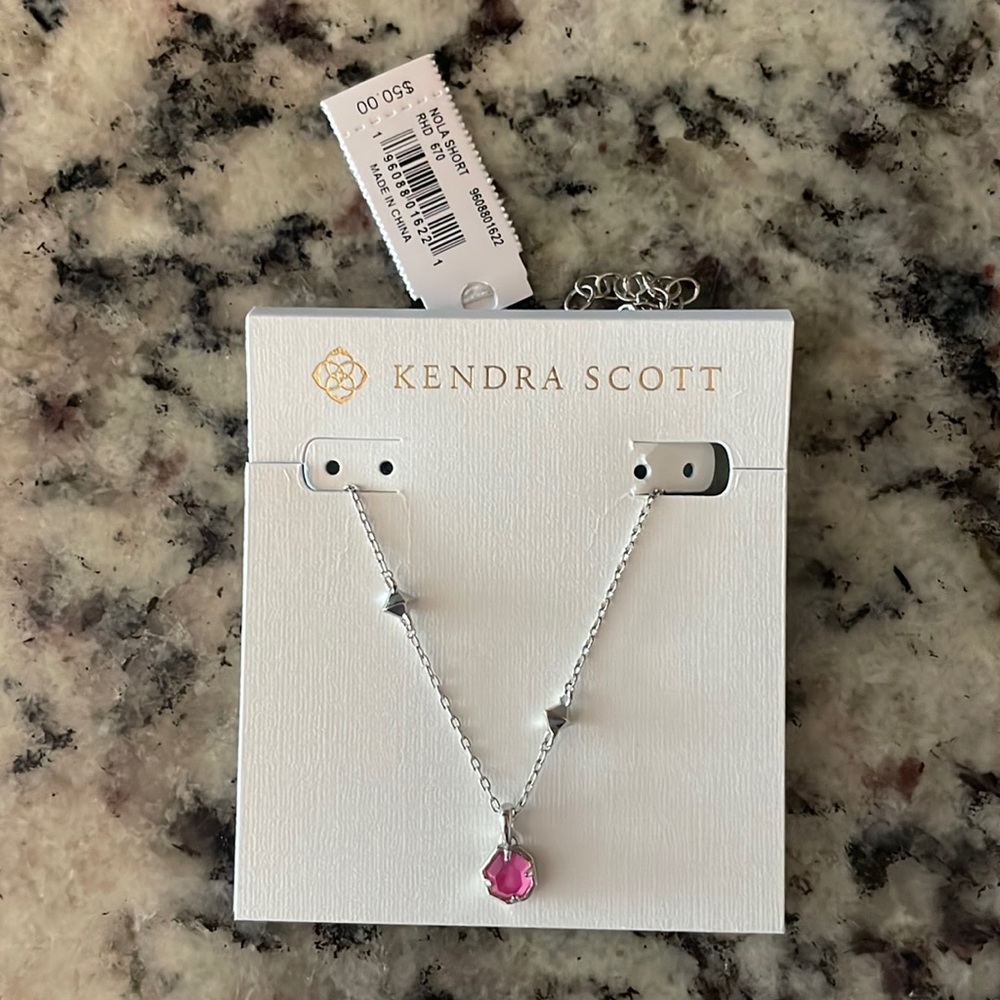 Kendra Scott Nola short silver necklace pink stone NWT